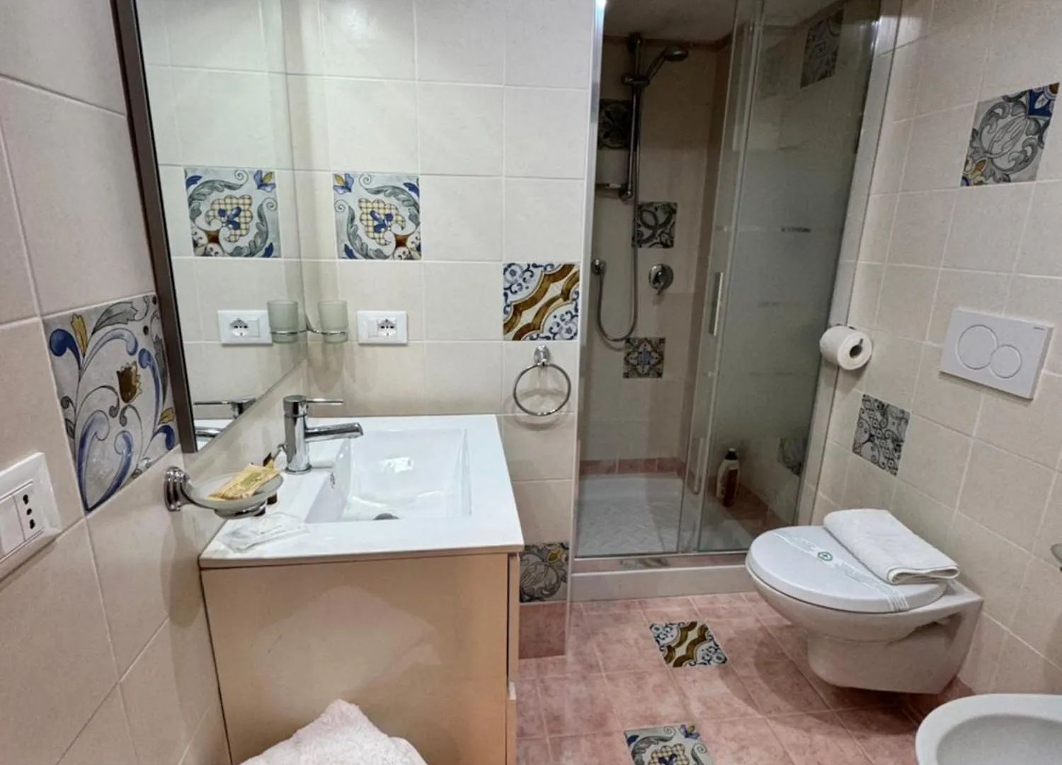 Taormina'S Sun Bed & Breakfast