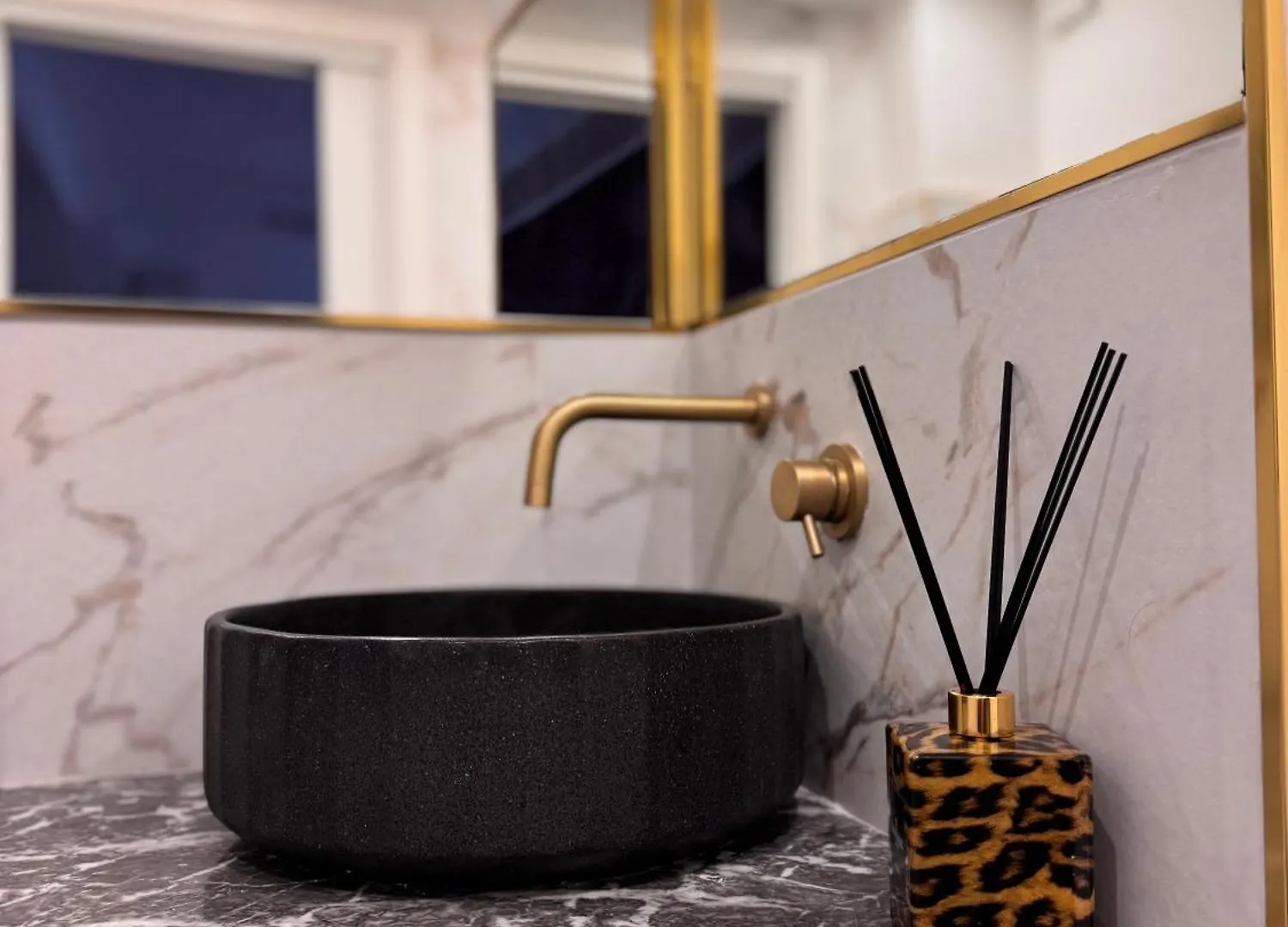 Taormina'S Sun Bed & Breakfast