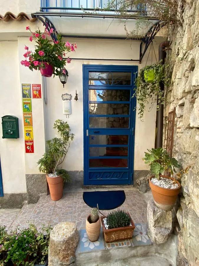 Taormina'S Sun Bed & Breakfast 3*, Taormina